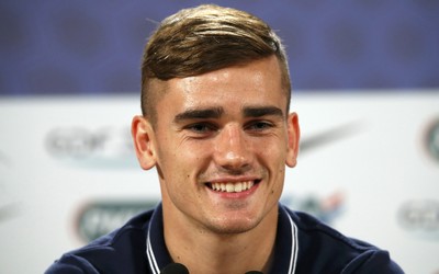 壹体育独家-B席这荣誉满载