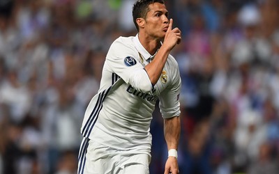 壹体育快讯-传奇谢幕